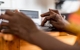delivering online training